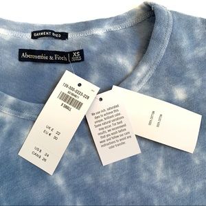 BRAND NEW A & F | Tie Dye Short Sleeve Shirt